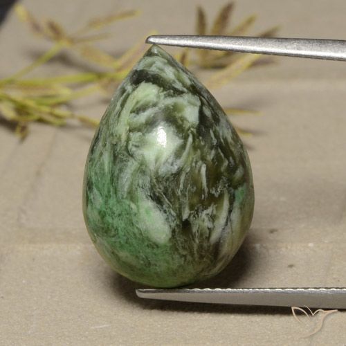 Maw-sit-sit naturale verde da 12,54 ct, taglio a pera, opaco