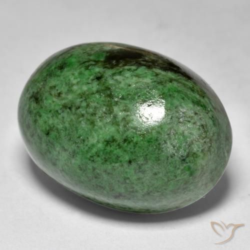 Maw-sit-sit Verde Pino naturale da 27.95 ct, Ovale, Opaco