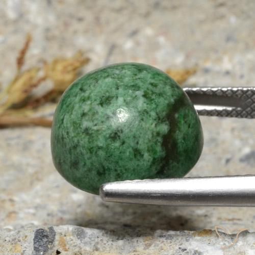 Maw-Sit-Sit Verde Pino Pallido naturale da 11.32 ct, Rotondo, Opaco