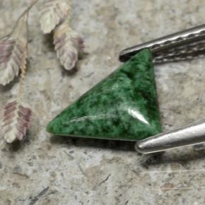 Maw-sit-sit naturale verde da 0,87 ct, trillion, opaco