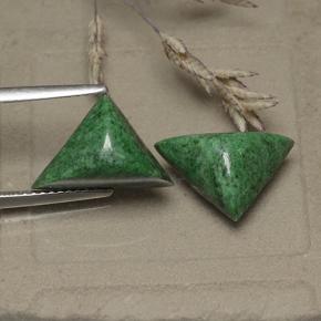 Maw-sit-sit naturale verde da 7,46 ct, trillion, opaco