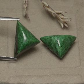 Maw-sit-sit naturale verde da 7,46 ct, trillion, opaco