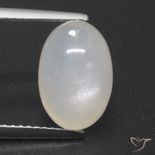 Pietra di luna Bianco caldo naturale da 3.86 ct, Ovale, Traslucido