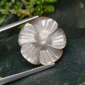 Pietra di luna naturale arancione da 6,41 ct, taglio fiore, traslucido