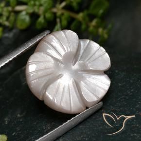 Pietra di luna Rosa Molto Chiaro naturale da 7.24 ct, Taglio a fiore, Traslucido