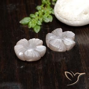 Gemme di Pietra di luna Rosa Molto Chiaro naturale da 7.83 ct, Taglio a fiore, Traslucido
