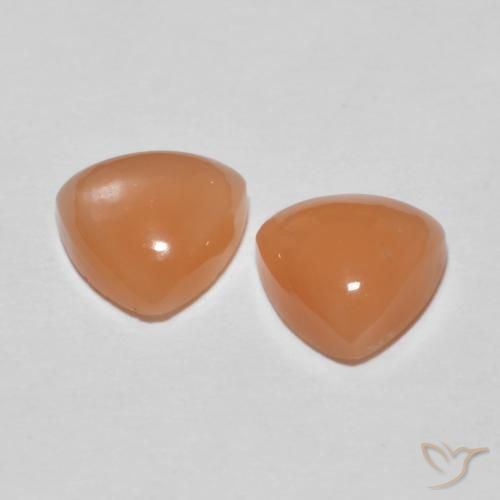 Gemme di Pietra di luna Arancio rossastro chiaro naturale da 3.36 ct, Taglio trillion, Traslucido