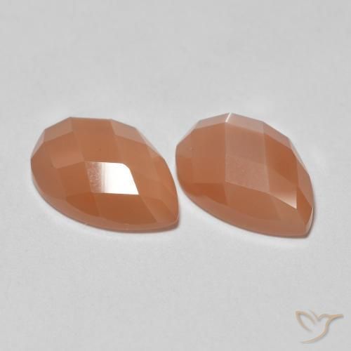 Gemme di Pietra di luna Pesca brunastra naturale da 2.08 ct, Forma a pera, Trasparente