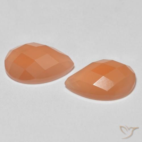 Gemme di Pietra di luna Arancio Medio naturale da 2.07 ct, Forma a pera, Trasparente