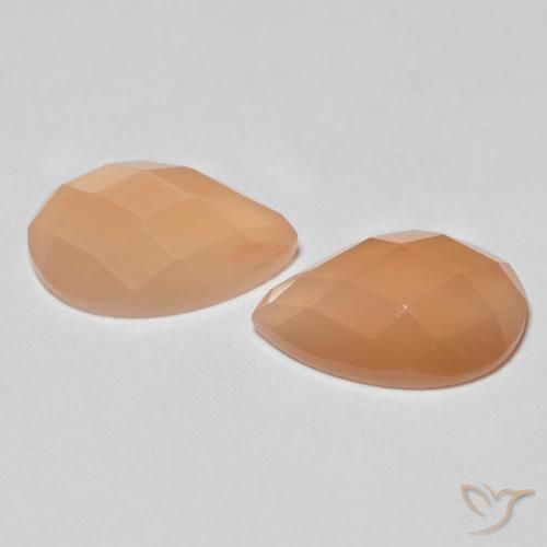 Gemme di Pietra di luna Medium Light-Orange naturale da 2.13 ct, Forma a pera, Trasparente