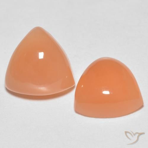 Gemme di Pietra di luna Arancione chiaro naturale da 3.25 ct, Taglio trillion, Traslucido