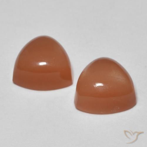 Gemme di Pietra di luna Arancione rossastra naturale da 2.04 ct, Taglio trillion, Traslucido