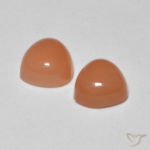 Gemme di Pietra di luna Arancione chiaro naturale da 1.76 ct, Taglio trillion, Traslucido
