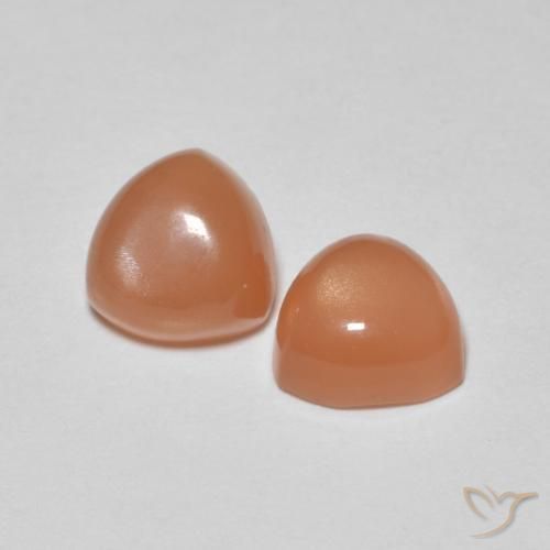 Gemme di Pietra di luna Arancio rossastro chiaro naturale da 1.58 ct, Taglio trillion, Traslucido