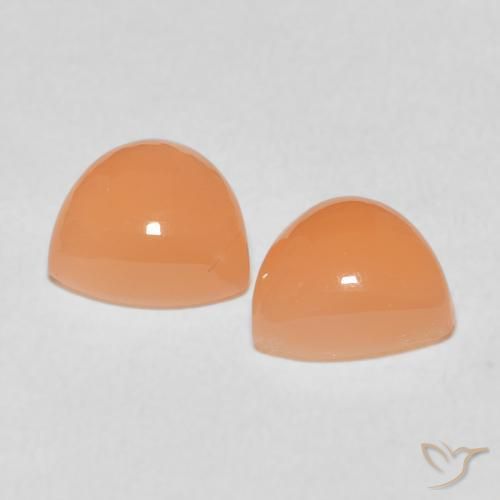 Gemme di Pietra di luna Medium Light-Orange naturale da 3.70 ct, Taglio trillion, Traslucido