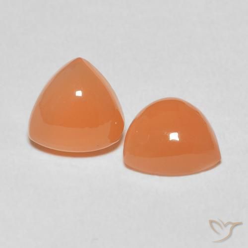 Pietra di luna naturale arancione da 3,54 ct, trillion, traslucido