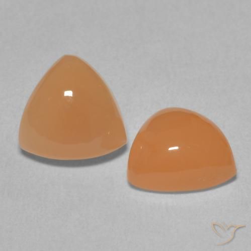 Gemme di Pietra di luna Arancio Medio naturale da 3.56 ct, Taglio trillion, Traslucido