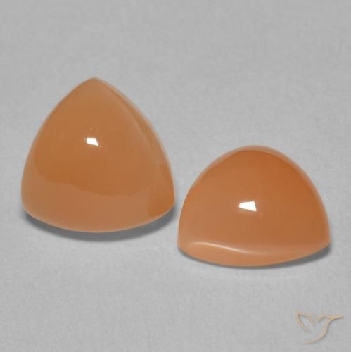 Gemme di Pietra di luna Arancione rossastra naturale da 3.80 ct, Taglio trillion, Traslucido