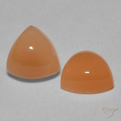Gemme di Pietra di luna Pesca naturale da 3.92 ct, Taglio trillion, Traslucido