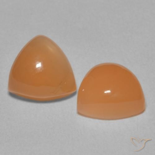 Gemme di Pietra di luna Arancio Medio naturale da 3.97 ct, Taglio trillion, Traslucido