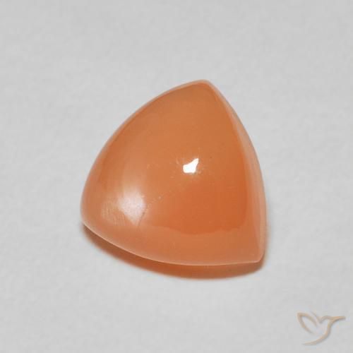 Pietra di luna Arancio rossastro chiaro naturale da 1.89 ct, Taglio trillion, Traslucido
