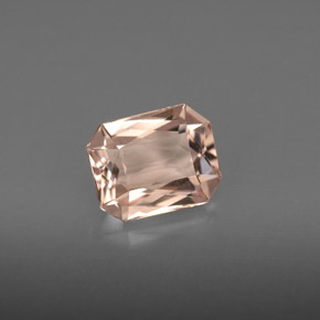 Morganite Color salmone naturale da 1.45 ct, Taglio smeraldo, VVS-VS
