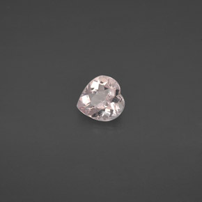 Morganite Rosa chiaro naturale da 0.65 ct, A forma di cuore, VVS