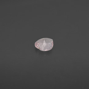 Morganite Rosa chiaro naturale da 0.65 ct, A forma di cuore, VVS