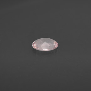 Morganite Rosa chiaro naturale da 1.06 ct, Taglio ovale, VVS