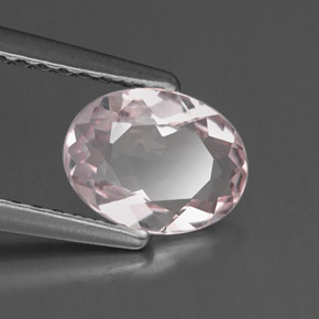 Morganite Rosa chiaro naturale da 0.71 ct, Taglio ovale, IF