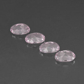 Morganite naturale rosa da  ct, taglio ovale, VVS