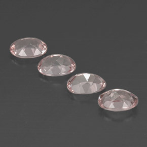 Morganite naturale rosa da  ct, taglio ovale, VVS