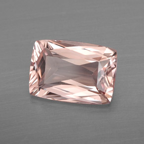 Morganite Rosa chiaro naturale da 2.19 ct, Taglio a baguette, VVS