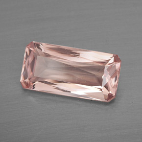 Morganite Color salmone naturale da 2.25 ct, Taglio smeraldo, VVS-VS