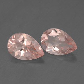 Morganite naturale rosa da  ct, taglio a pera, VS