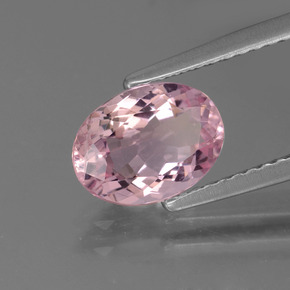 Morganite Rosa chiaro naturale da 1.26 ct, Taglio ovale, VS