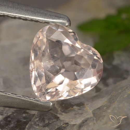 Morganite naturale rosa da 0,60 ct, a forma di cuore, VS