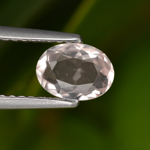 Morganite naturale rosa da 0,70 ct, taglio ovale, VS