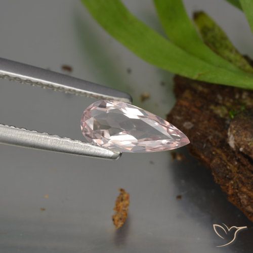 Morganite Rosa chiaro naturale da 0.44 ct, Forma a pera, VVS-VS