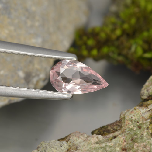 Morganite rosa fenicottero naturale da 0.47 ct, Forma a pera, VVS-VS