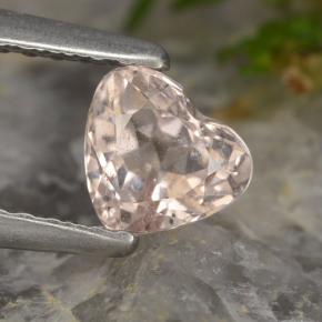 Morganite naturale rosa da 0,55 ct, a forma di cuore, VS