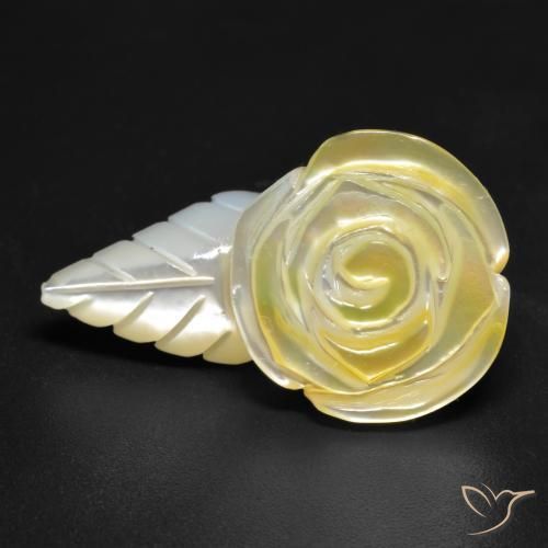 20.91ct Naturale Giallo chiaro Madreperla, Taglio a fiore, Opaco