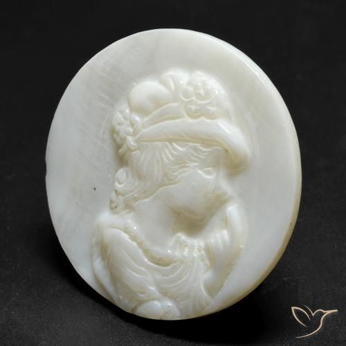 Madreperla Bianco caldo naturale da 14.44 ct, Rotondo, Opaco
