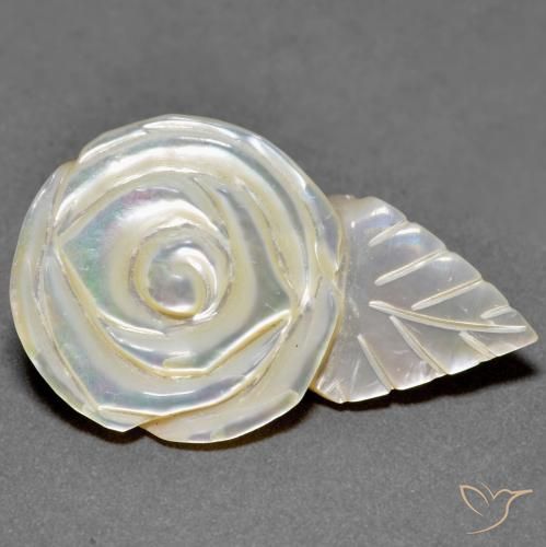 18.79ct Naturale bianco perla Madreperla, Taglio a fiore, Opaco