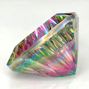 Quarzo mistico Arcobaleno superiore naturale da 26.71 ct, Taglio trillion, IF