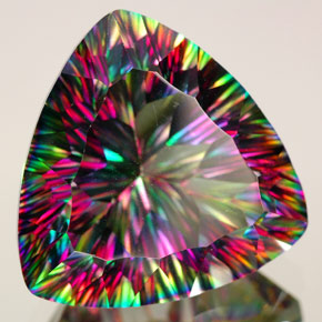Quarzo mistico Arcobaleno superiore naturale da 18.00 ct, Taglio trillion, IF