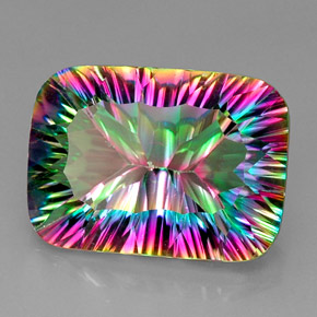 Quarzo mistico Arcobaleno superiore naturale da 21.66 ct, Taglio smeraldo, VVS