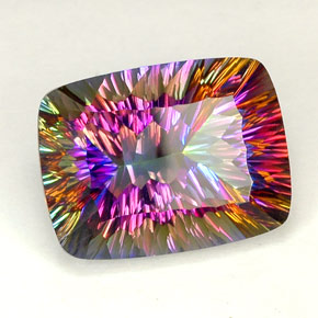 Quarzo mistico Arcobaleno superiore naturale da 18.07 ct, Taglio a cuscino, IF