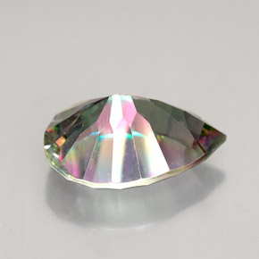 Quarzo mistico Arcobaleno superiore naturale da 4.66 ct, Forma a pera, VS