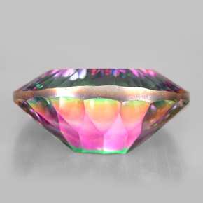 Quarzo mistico Arcobaleno superiore naturale da 11.40 ct, Taglio ovale, VVS-VS